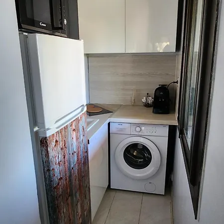 Studio 500 M De La Plage, Parking Securise, Climatisation Appartement